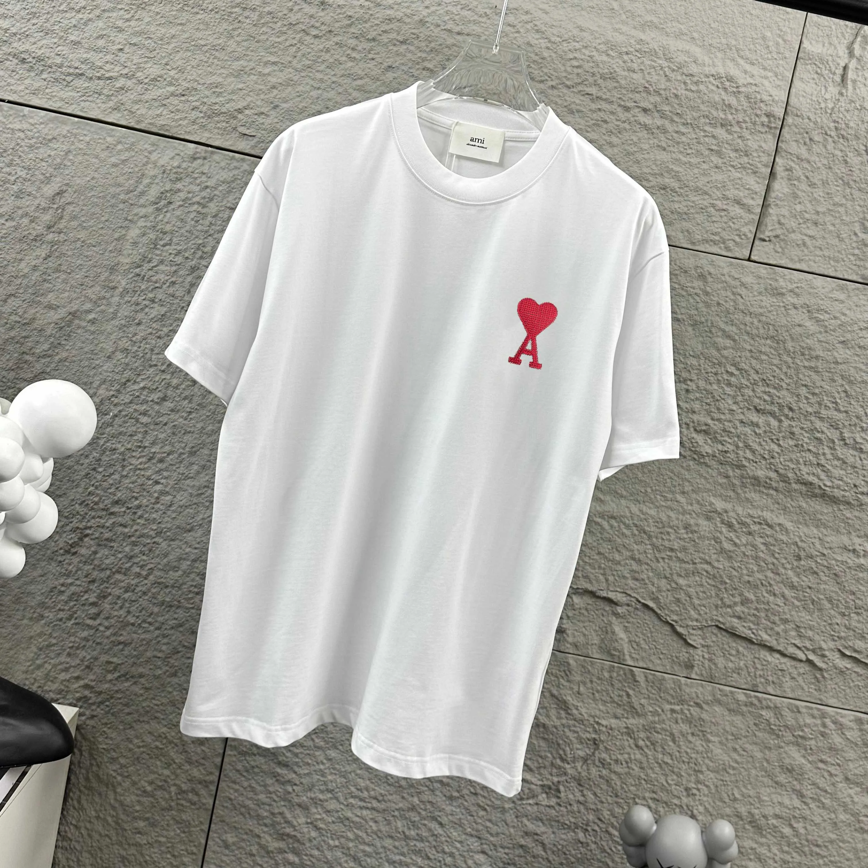 Ami Love 2026 Spring and Summer Style Classic simple three-dimensional big love embroidered personalized logo Customized double yarn plain cotton fabric Short-sleeved T-shirt Men and women Same Style Color: Black White Flower Gray Size: S (90-130 pounds) M (120-150 pounds) L (140-165 pounds) XL (160-180 pounds) XXL (180-210 pounds)